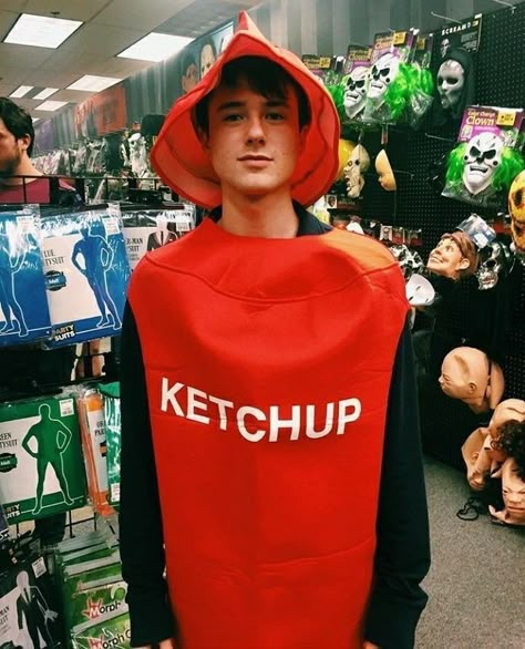 Alec Benjamin Aesthetic Icon, Alec Benjiman, Maddie & Tae, Alec Benjamin, Benjamin Bunny, Party Suits, Song Artists, Music People, Favorite Person