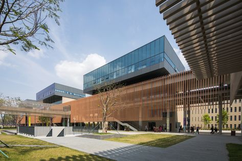 Gallery of Chinese University of Hong Kong, Shenzhen Campus / Rocco Design Architects Associates + Wang Weijen Architecture + Gravity Partnership - 1 Long Building Architecture, Modern University Campus, Public Library Exterior, University Exterior, Interior Design University, Sustainable Facade, Interior Design Hong Kong, Hong Kong University, Mall Architecture