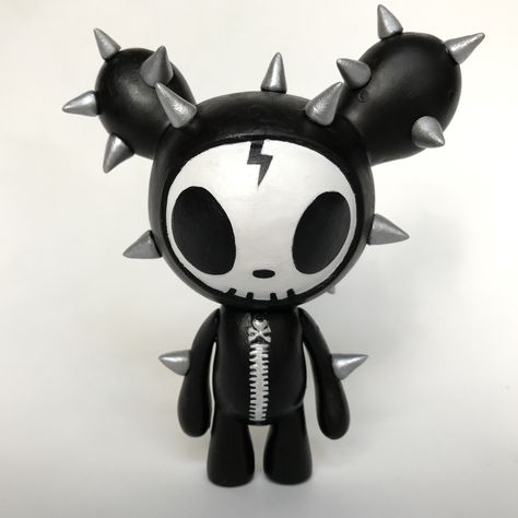 Custom Tokidoki "Cactus Adios" by Moy Loera Tokidoki Figurine, Adios Tokidoki, Tokidoki Figures, Tokidoki Adios, Tokidoki Cactus, Tokidoki Characters, Toki Doki, Art Toys Design, Vinyl Toys