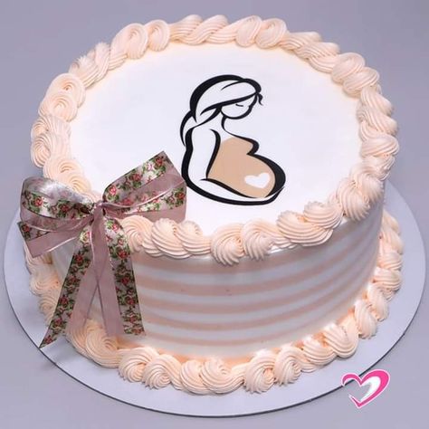 Birthday Cake For Pregnant Woman, Cake For Pregnant Women, Pregnant Birthday Cake, Pregnant Cake Design, Pregnancy Cake Ideas, Mom To Be Cake Design, Mom To Be Cake, Pregnancy Cake, Baby Bump Cakes