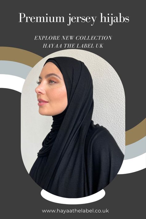 Lady wearing a head covering hijab for modesty. from hayaa the label ltd hijabs Hijab Styles Aesthetic, Jersey Hijab Tutorial, Hijabi Wardrobe, Jersey Hijab Style, Style For School, Jersey Hijab Scarfs, Outfit Jersey, Hijab Colors, School Jersey