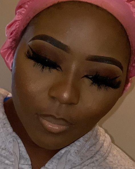 Brown Smokey Eye, Brown Smokey, Smokey Eye For Brown Eyes, Soft Glam, Make Me Up, Sweet Nothings, Lashes Makeup, Beautiful Ladies, Artist On Instagram