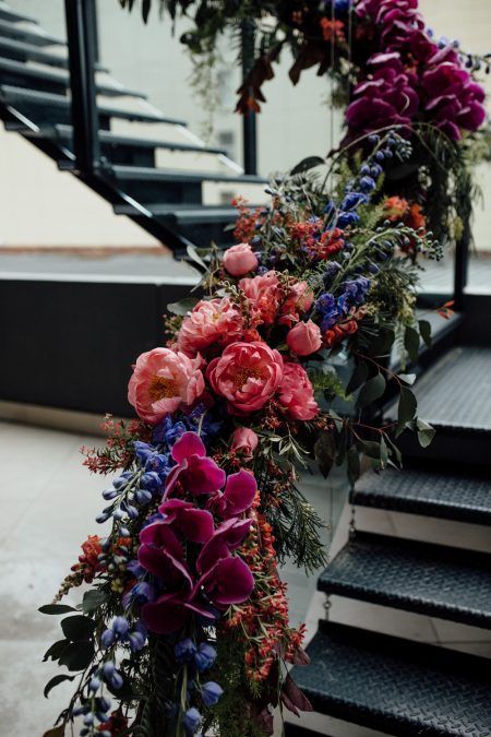 Flower-filled wedding at The Olsen Melbourne – Free the Bird Photography | Follow us @kwhbridal Staircase Wedding, Wedding Staircase, فن النسيج, Staircase Decor Ideas, A Bunch Of Flowers, Jewel Tone Wedding, Staircase Decor, Floral Trends, Deco Floral