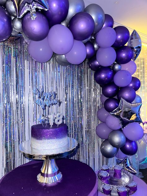 Purple Theme Birthday Party Decoration At Home, 18th Birthday Decorations Purple, Purple And Silver Disco Party, Purple Bday Decorations, Purple 16th Birthday Party, Bolo Euphoria, Euphoria Birthday Party Theme, Purple Themed Birthday Party, Purple Birthday Decorations