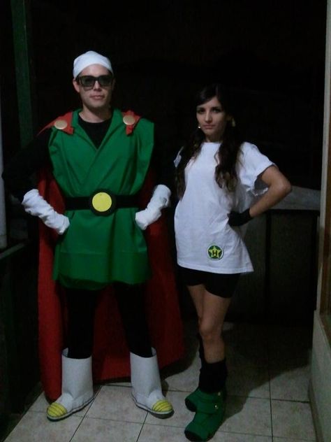 Dragon Ball Couple Costume, Dragon Ball Z Couples Costume, Great Saiyaman Cosplay, Geek Halloween Costumes, Cosplay Couple Ideas, Dragon Ball Costume, Videl Dragon Ball Z, Dragonball Cosplay, Videl Dragon Ball