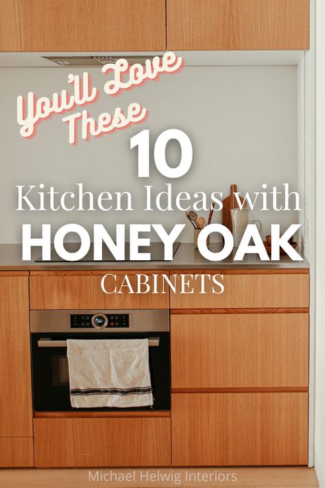 Kitchen Floors With Oak Cabinets Ideas, Painting Honey Oak Cabinets, Traditional Kitchen Decor, Honey Oak Cabinets, Oak Kitchen Cabinets, Kitchen Cabinets Decor, Honey Oak, Cabin Kitchens, Wood Kitchen Cabinets