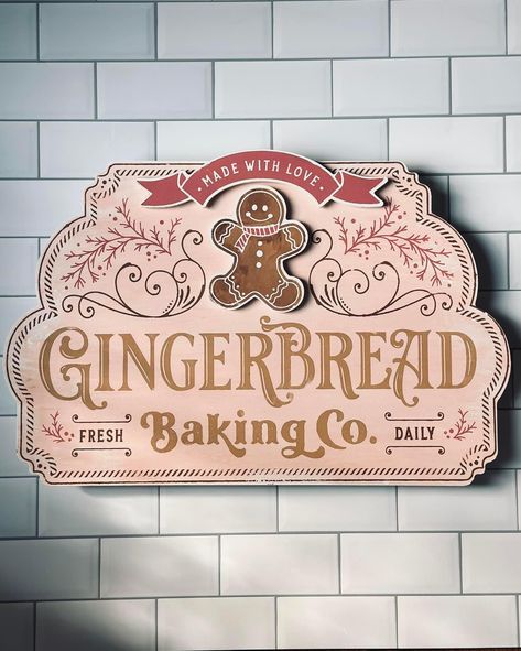 Bakery Sign, Gingerbread Crafts, Market Sign, White Christmas Decor, Christmas Gingerbread, Christmas Market, Flower Cake, Christmas Signs, White Christmas