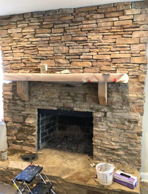 Painted Rock Fireplaces, Whitewash Stone Fireplace, Mantle Makeover, Painted Stone Fireplace, Wood Mantle Fireplace, Stone Fireplace Makeover, Slate Fireplace, Paint Fireplace, Brick Fireplace Makeover