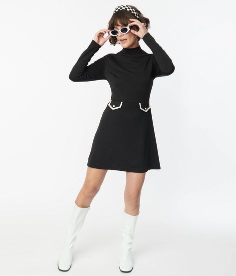 Black Mock Turtleneck, 1960s Outfits, Dress Unique, Vintage Inspired Fashion, Long Sleeve Knit Dress, 60s Dress, Gala Dresses, Mod Dress, Mock Turtleneck