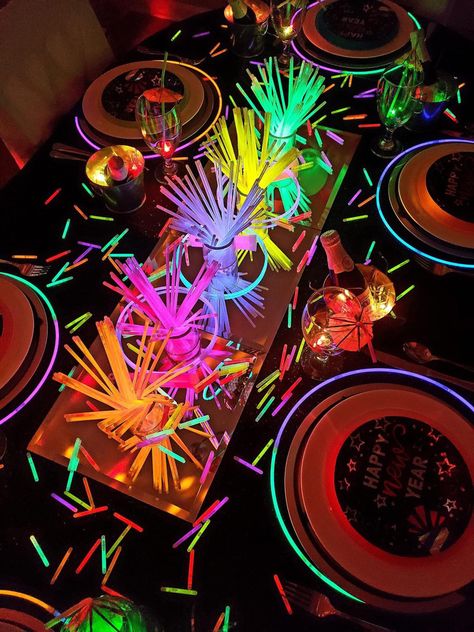 80s Prom Table Decorations, Techno Birthday Party, Neon Dinner Party, Techno Party Decoration, Electric Party Theme, Neon Prom Theme Decoration, Neon Dance Theme, 80 Party Decorations 80s Theme, Disco Party Table Decor