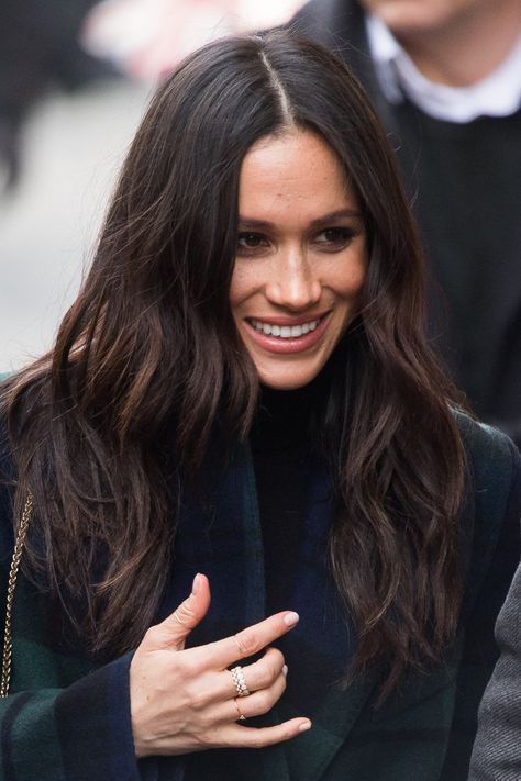 How to Get Meghan Markle’s Royal Hair Color, According to a Pro Meghan Markle Highlights, Dark Brunette Hair Aesthetic, Meghan Markle Hair Color, Level 5 Hair Color Brown, Jessica Pearson Hair, Hair Color Ideas For Brunettes Medium, Meghan Markle Aesthetic, Level 5 Brunette, Level 3 Hair Color