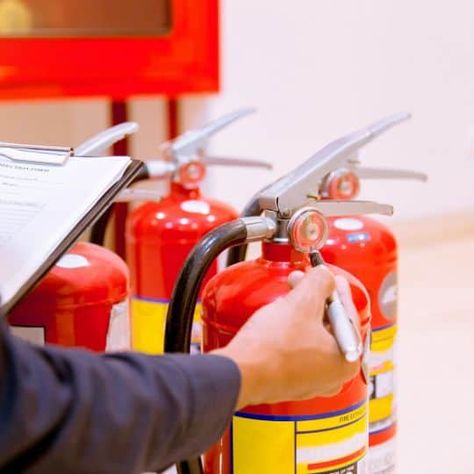 This article embarks on a comprehensive exploration of the multifaceted benefits that advanced fire systems bestow upon schools, dissecting how they augment safety measures, fortify property protection, and nurture a culture of preparedness. Fire Safety Tips, Safety Procedures, Fire Drill, Survival Items, Construction Activities, Online Training Courses, Fire Hazard, Safety Training, Fire Extinguishers