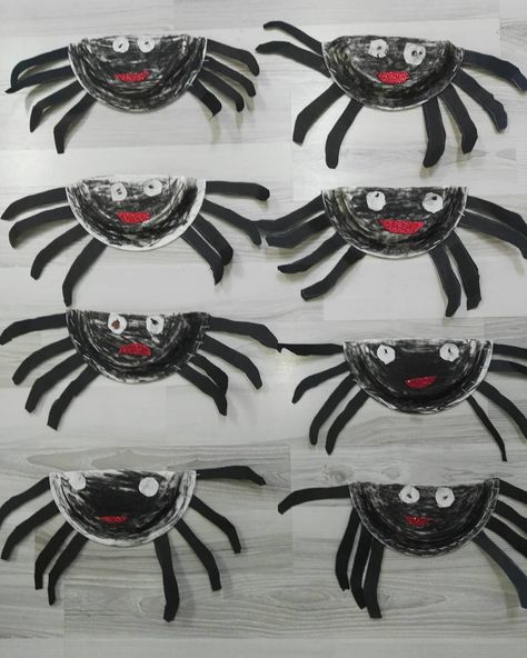 Spider Crafts Preschool, Paper Plate Animals, Animals Craft, Halloween Crafts Preschool, Spider Crafts, Halloween Crafts For Toddlers, K Crafts, Worksheets For Preschool, Halloween Arts And Crafts