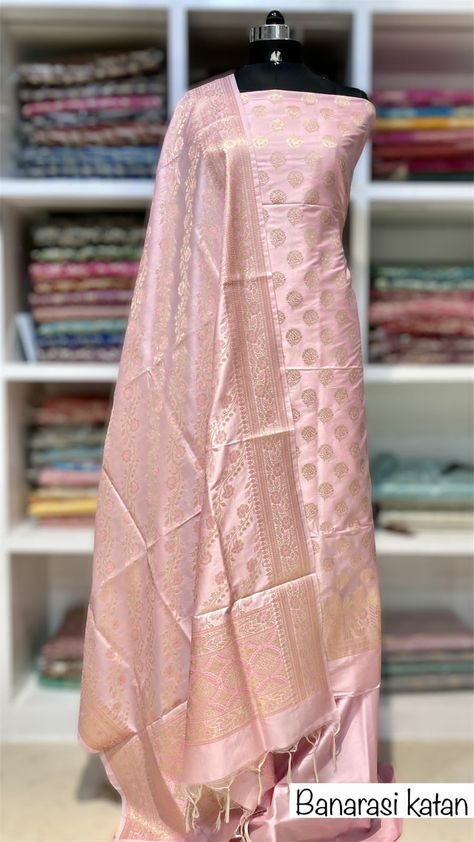 Banarasi Kurti Designs Latest, Banarsi Suit Design Latest, Banarasi Suit Designs Latest, Banarsi Suit Design, Banarasi Suit Designs, Banarsi Suit, Plazo Suit Design, Suits Design Latest, Desi Fits