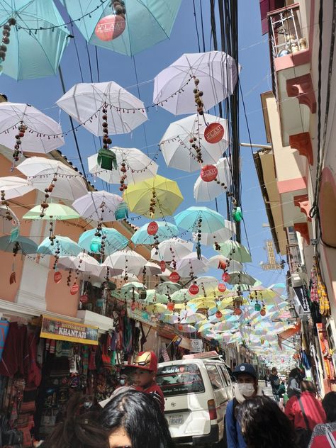 Bolivia Aesthetic, Ecuador Aesthetic, Bolivia Santa Cruz, Sims Room, Bolivia Travel, South American Countries, Landlocked Country, Countries To Visit, My Culture