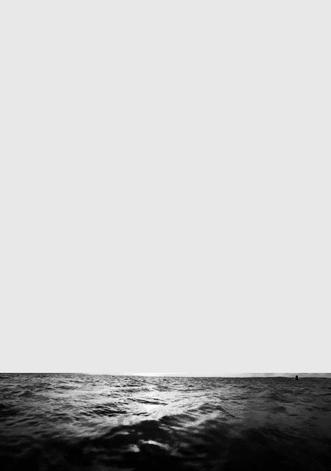 dark water   ****click pic for animation Coyote Tracks, Ocean Gif, Gif Art, Grunge Tumblr, Aesthetic Gif, Open Water, Black Sea, Black And White Pictures, Art Videos