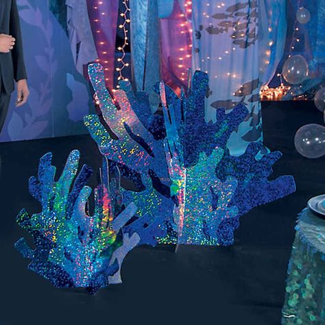 Under The Sea Prom Decorations, Beach Theme Prom, Under The Sea Dance Theme, Under Water Theme Party, Avatar Birthday Party Ideas, Under The Sea Centerpiece Ideas, Underwater Party Theme, Under The Sea Centerpieces, Under The Sea Gala