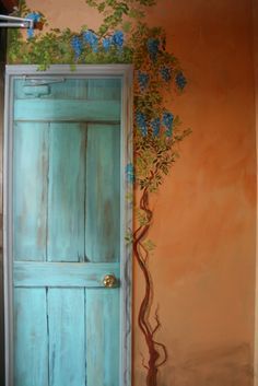 Rustic Painted Doors Interior, Bathroom Door Mural, Vine Painted On Wall, Front Door Murals Painted, Bedroom Door Mural, Painted Vines On Wood, Door Frame Art, Painted Door Ideas Bedrooms, Door Murals Ideas