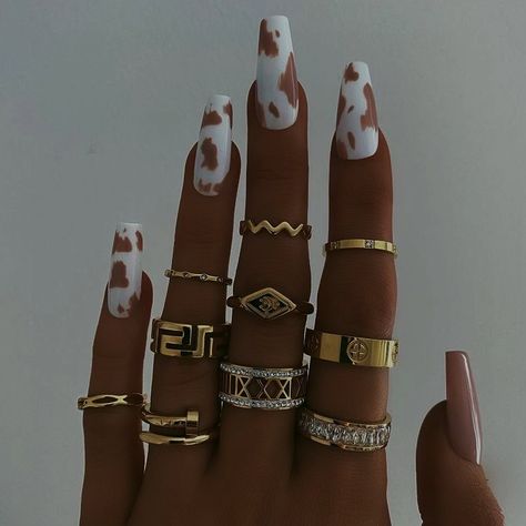 Cowboy Nails, Unisex Rings, Hand Jewelry Rings, Country Nails, Fake Nails Designs, Cow Nails, Hard Nails, Edgy Jewelry, Long Acrylic Nails Coffin