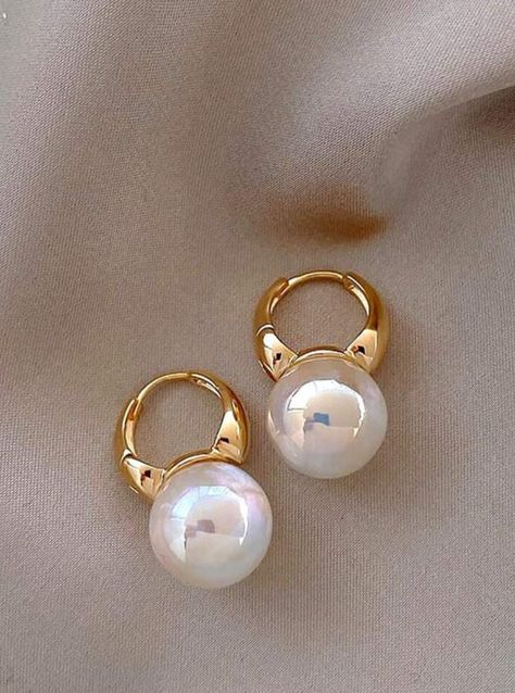 Shein Earrings Aesthetic, Shein Jewelry Aesthetic, Luxury Jewelry Earrings, Earrings Artificial, Shein Jewelry, Round Pearl Earrings, Earrings Shein, Indian Jewellery Design Earrings, Pearl Decor