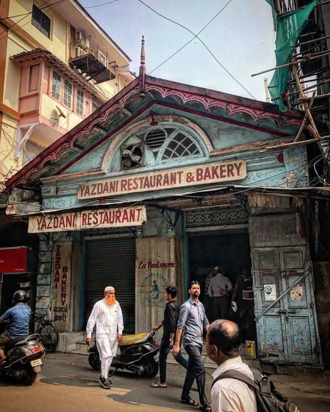 From Britannia to Kyani: Chronicling the History of 8 Iconic Irani Cafes in Mumbai Cafes In Mumbai, Irani Cafe, Old Mumbai, Mumbai Trip, Vintage Photobooth, Mumbai City, Old World Charm, The History, The Morning