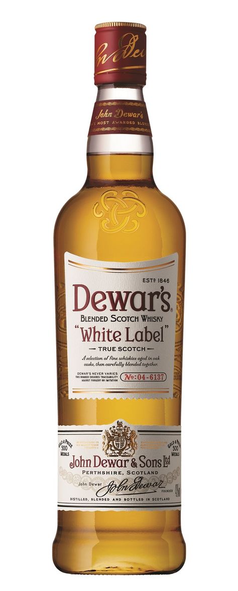 X Dewar's White Label Scotch Whisky Dewars White Label, Dewars Whisky, Whisky Club, Whisky Drinks, Poppin Bottles, Strong Drinks, Whisky Bar, Blended Scotch Whisky, Tequila Sunrise