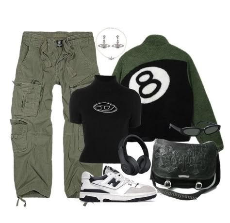 Military Cargo Pants Outfit, Fila Disruptors, Ootd Aesthetic, Military Pants, Streetwear Mode, Y2k Outfits, Aesthetic Clothing, Swaggy Outfits, Of Outfits