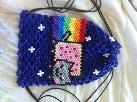 Pony Bead Purse, Kandi Bag Pattern, Kandi Bag, Kandi Inspiration, Scene Kandi, Kandi Beads, Rave Kandi, Bead Purse, Kandi Inspo