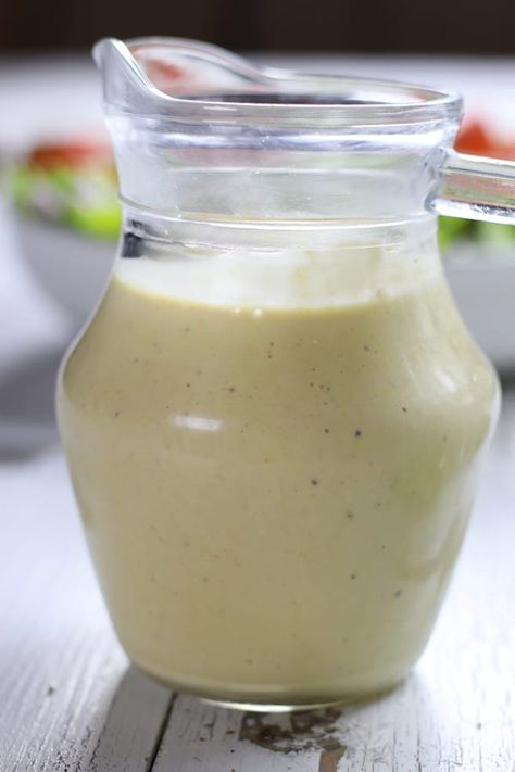 Lettuce Wrap Sauce, Low Carb Ranch Dressing, Tahini Salad, Healthy Ranch Dressing, Tahini Salad Dressing, Green Salads, Lemon Tahini Dressing, Salad Dressing Recipe, Homemade Salad Dressing