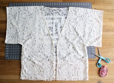 How to Sew a Lace Kimono Easy Kimono Pattern, Diy Clothes Kimono, Kimono Tutorial, Kimono Sewing Pattern, Diy Kimono, Trendy Sewing Patterns, Dress Sewing Tutorials, Simple Hand Embroidery Patterns, Traditional Kimono