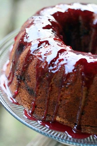 Blackberry Jam Cake, Jam Cake Recipe, Jam Cake, Honey Jam, Love Things, Glaze For Cake, Blackberry Recipes, Mom Recipes, Cake Recipes Easy Homemade