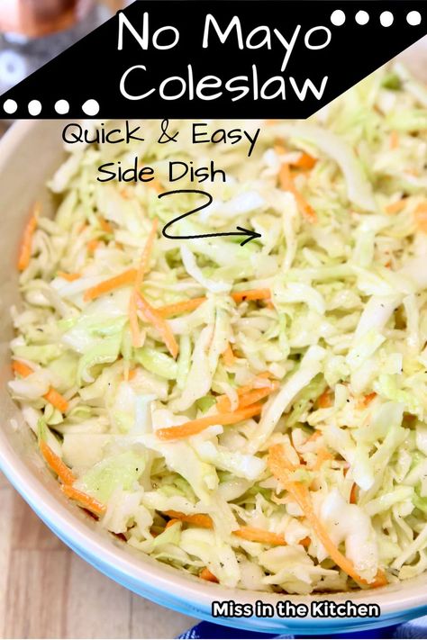 Vinegar Based Coleslaw Recipe, Quick Coleslaw, No Mayo Coleslaw, Quick Easy Side Dishes, Healthy Coleslaw Recipes, Vinegar Coleslaw, Homemade Slaw, Easy Side Dishes, Top Dinner Recipes