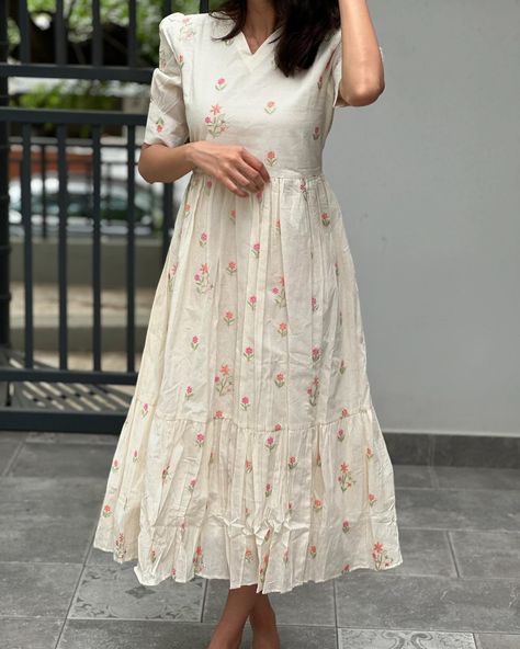 ❌SOLDOUT❌ E-1083 Cotton maxi with embroidery in elbow sleeves with pleat detailing (with cotton lining ) Sizes:XS to XXL Mild soap handwash and steam ironing is recommended Dm for orders and price Colour may slightly vary due to lighting Model Size -Xs [kurti, festive, maxi, co ord, kurta sets, regular wear, casual wear, office wear, style, marriage] #kurti#casulakurti#dailywearkurti#smallbusiness#officewearkurti#officewearstyle#kurtisofeyal#festivekurtis#kurtidesign#kurtis #kurticoll... Indian Style Dress Casual, Cotton Dress Women, Regular Wear Dresses For Women, Dress Sets For Women, Casual Cotton Frocks For Women, Regular Dress For Women, Womens Kurtis Design, Cotton Maxi Dress Indian Style, Frok Designs For Women Unique Cotton