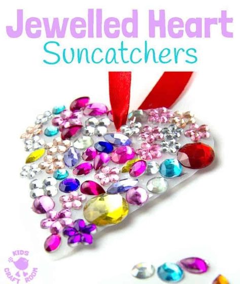 JEWELLED HEART SUNCATCHERS - so pretty and easy! Lovely Valentine gifts for kids to make for others. Heart Suncatchers, Easy Recycled Crafts, Recycling For Kids, Valentines Bricolage, Recycled Crafts Kids, Kids Craft Room, Valentine's Day Crafts For Kids, Preschool Valentines, Valentine Crafts For Kids