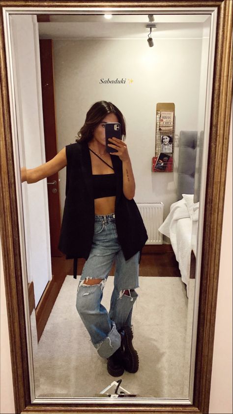 Casual Friday Night Outfit Winter, Hot Summer City Outfits, Outfits Aesthetic Fiesta Noche, Trendy Bar Outfits, Foreigner Concert Outfit, Outfit Feria Casual, Outfit Bresh, Outfit Fiesta Casual Noche, Outfit Casual Noche