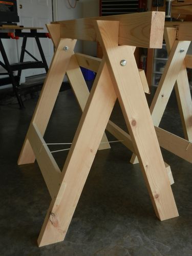 Folding Sawhorse, Garage Work Bench, Diy Holz, Wood Plans, Woodworking Jigs, Woodworking Bench, Into The Woods, Woodworking Furniture, Woodworking Tips