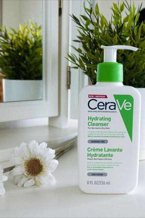 Cera Ve Hydrating Cleanser, Cera Ve, Cerave Hydrating Cleanser, Cerave Cleanser, Cerave Skincare, Skin Care Pictures, Dry Skin Care Routine, Hydrating Cleanser, Makeup Tutorial Video