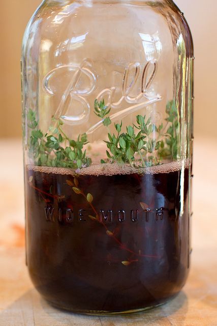 Napa Valley Chef Cindy Pawlcyn Shows How to Make Red Wine Vinegar at Home How To Make Vinegar, Leftover Wine, Pickle Recipes, How To Make Red, Make Your Own Wine, Meat Salad, Irish Soda, Benzoyl Peroxide, Wine Vinegar