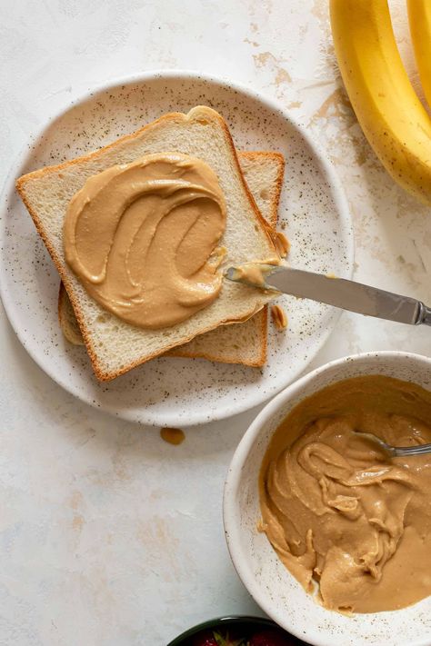 What Is Healthy Food, Healthy Food Guide, Cheap Healthy Meals, Homemade Peanut Butter, Whole Wheat Bread, Nut Butters, Peanut Butter Recipes, Wheat Bread, Healthy Diet Recipes