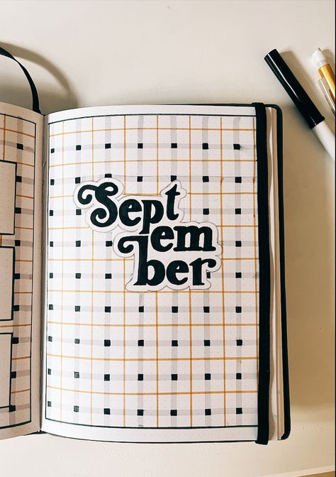 Fall Bujo, Bullet Journal 2023, Bullet Journal Simple, September Bujo, September Bullet Journal, Journal Simple, Bujo Art, Journal 2023, Monthly Journal