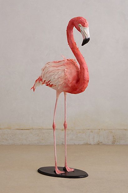 Paper Mache Ideas You Can Use To Decorate Your Home Paper Flamingo, Paper Mache Projects, Paper Mache Animals, Paper Mache Clay, Paper Mache Sculpture, Paper Mache Art, Paper Mache Crafts, Flamingo Art, Paper Birds