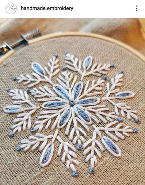 Snowflakes Embroidery Pattern, Snowflake Embroidery, Winter Embroidery, Embroidery Template, Hand Embroidery Projects, Hand Embroidery Art, 자수 디자인, Christmas Embroidery, Hand Embroidery Patterns