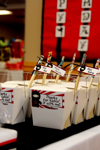 Favors from a Ninja Party #ninja #partyfavors Bday Games, Ninja Birthday Party Ideas, Ninja Themed Birthday Party, Ninja Party Favor, Karate Birthday Party, Ninja Birthday Party, Karate Party, Ninja Theme, Lego Ninjago Birthday