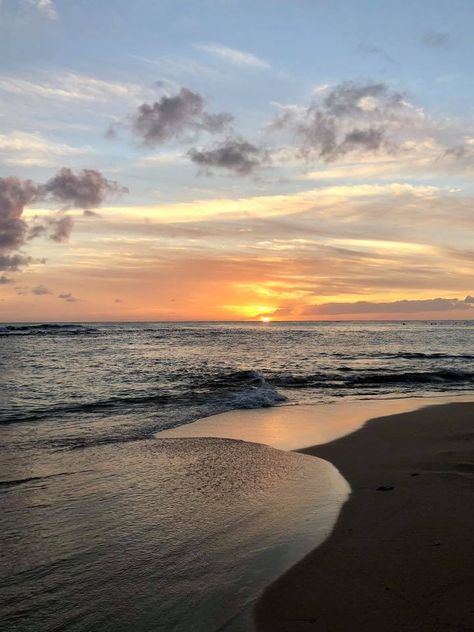 Poipu Beach, November 2018 - photo credit Ranae Decker Poipu Beach, Human Activity, Beach Photos, Photo Credit, The Great Outdoors, Water, Photography