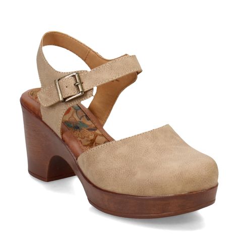 PRICES MAY VARY. Easy care manmade uppers in a platform clog style Plush cushioned footbed Adjustable strap for a secure fit Woodgrain look platform midsole and high heel Synthetic outsole Women's b.o.c, Natasha Clog. Make a fashion statement in this 70's inspired platform clog style! This cute style features a trendy wood look midsole/heel but without the added weight. Easy care manmade uppers in a platform clog stylePlush cushioned footbedAdjustable strap for a secure fitWoodgrain look platfor