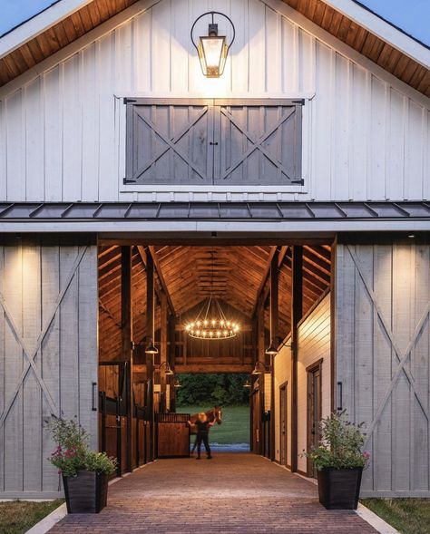 Luxury Horse Stalls, Dream Barn Stables, Gooseneck Lighting, Barn Windows, Luxury Horse, Barn Remodel, Stall Fronts, Stable Style, Diy Horse Barn