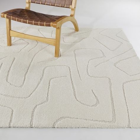 Tanya Abstract Modern Area Rug - On Sale - Bed Bath & Beyond - 35329075 Accent Rugs Living Room, Unique Area Rugs, Paint Inspiration, Abstract Area Rug, Soft Luxury, Kids Area, Cream Area Rug, Art Deco Patterns, Cream Rug