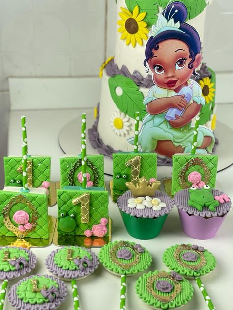 Princess Tiana Birthday Party, Tiana Birthday Party, Baby Shower Party Themes, Disney Princess Birthday Party, Princesa Tiana, Frog Theme, Baby Shower Theme Decorations, Disney Princess Birthday, Safari Birthday Party