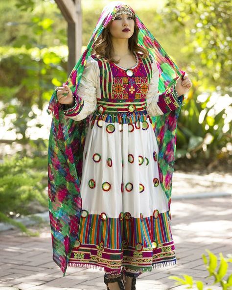 . Latest Pakistani Bridal Dresses, Afghan Jalebi, Bridal Dresses Pakistani, New Fashion Saree, Office Wear Dresses, Latest Pakistani Dresses, Afghani Dress, Afghani Dresses, Afghan Style