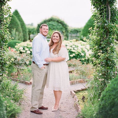 ENGAGEMENT | Oh, how I'm ready for spring! Today's #engagement session is definitely getting me in the mood. Visit the blog to see more of this #Tennessee garden session. [Link in bio] #prettypearbride #engaged #bridetobe⠀ ⠀ Photography: @juliepaisleyphotography | Venue: @carntonweddings_and_events | Dresses: @asos_loves_curve .⠀ .⠀ .⠀ .⠀ .⠀ #weddinginspiration #love #weddingplanning  #weddingideas #weddingphotography #shesaidyes #bridal #weddinginspo #gettingmarried #isaidyes #proposal #engagem Spring Engagement Photos Outfits Plus Size, Plus Size Engagement Photos, Tennessee Garden, Engagement Photos Outfits Spring, Spring Engagement Photos Outfits, Engagement Outfits Summer, Ikea Wedding, Fall Engagement Outfits, Wedding Hacks